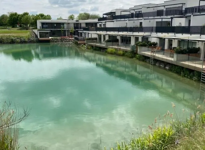 Pri Jazere - Golf Apartment *