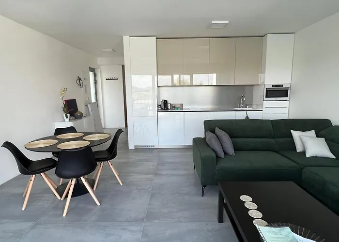 Pri Jazere - Golf * Hruba Borsa